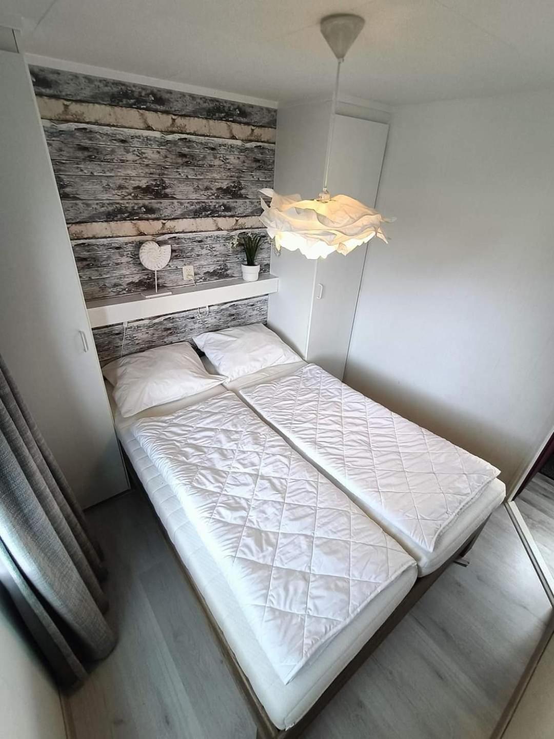 Baarland Do'S Chalets מראה חיצוני תמונה